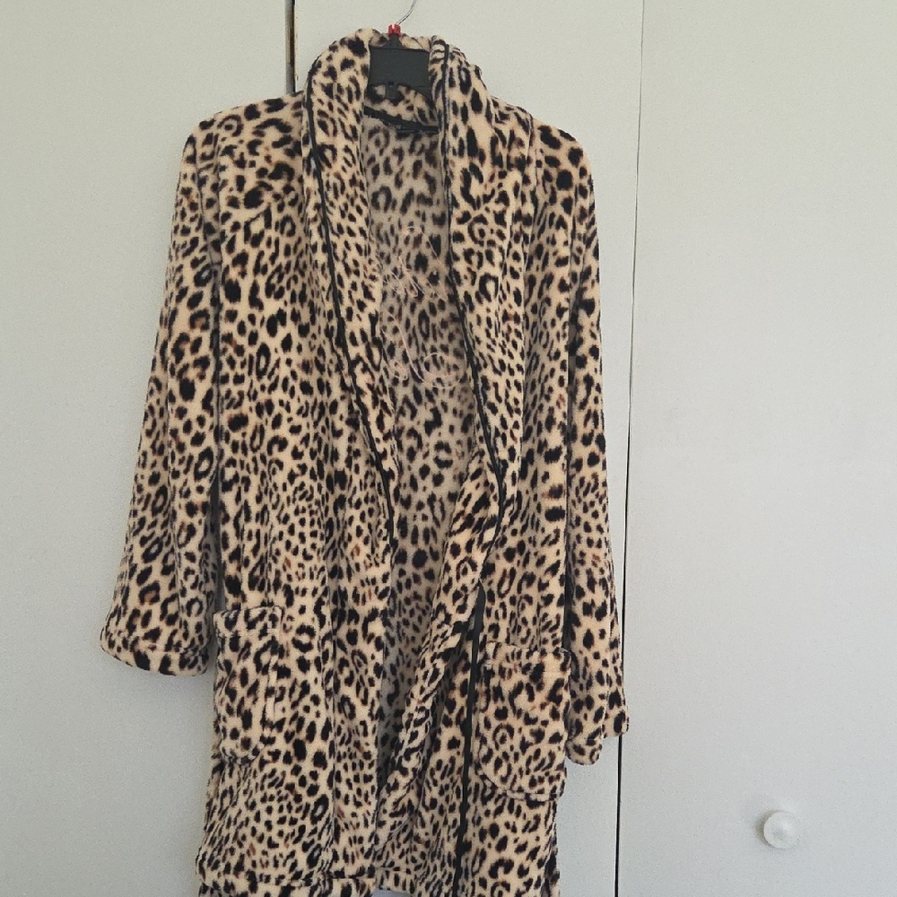 Victoria's Secret Leopard Print Robe